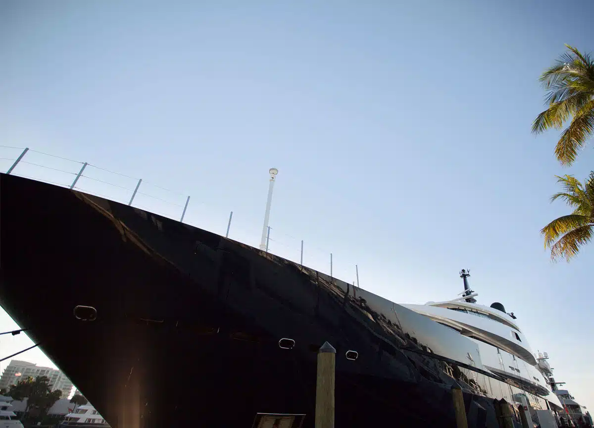 Yacht At Pier 66 Fort Lauderdale