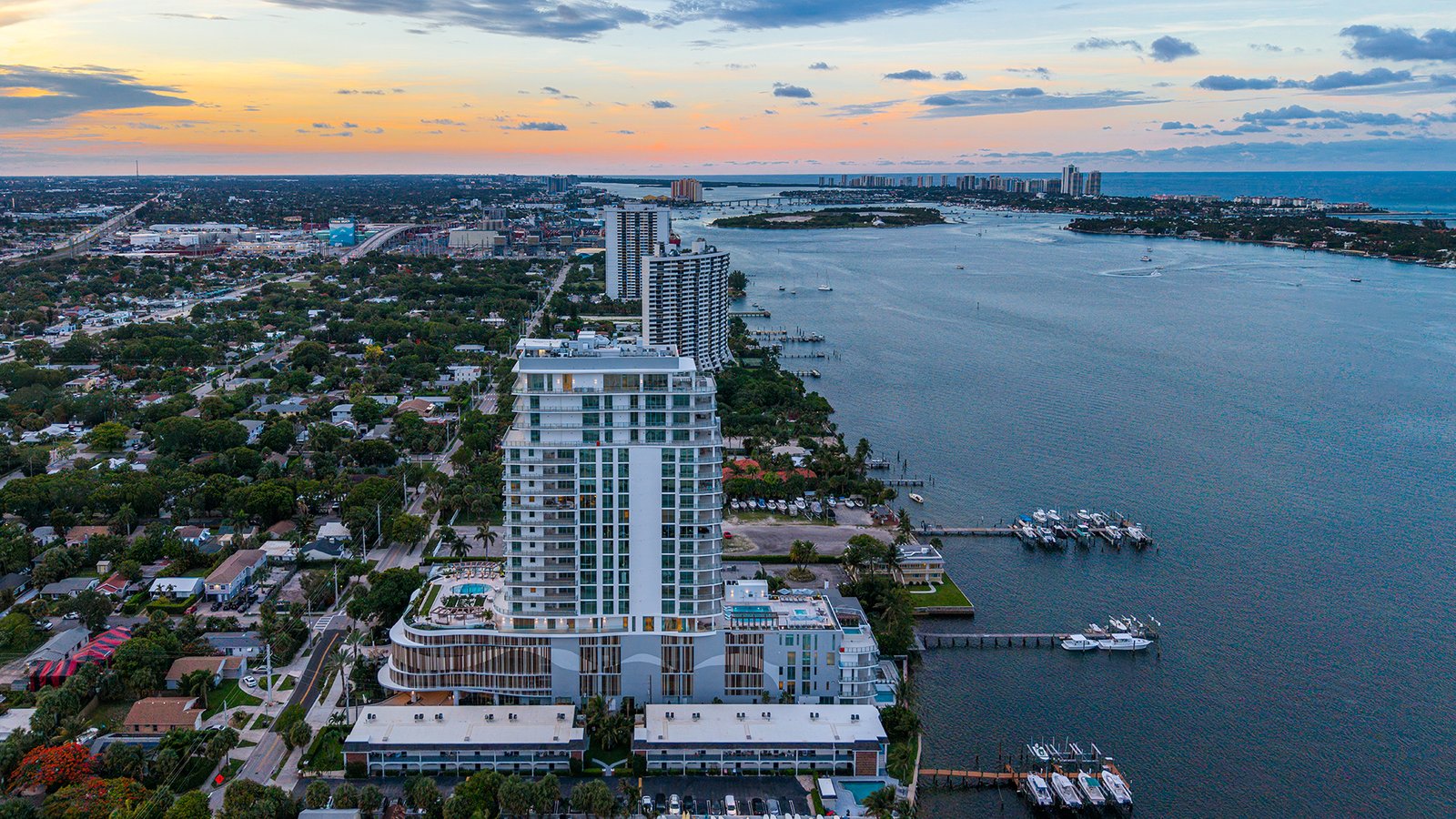ALBA Palm Beach from the north at sunset