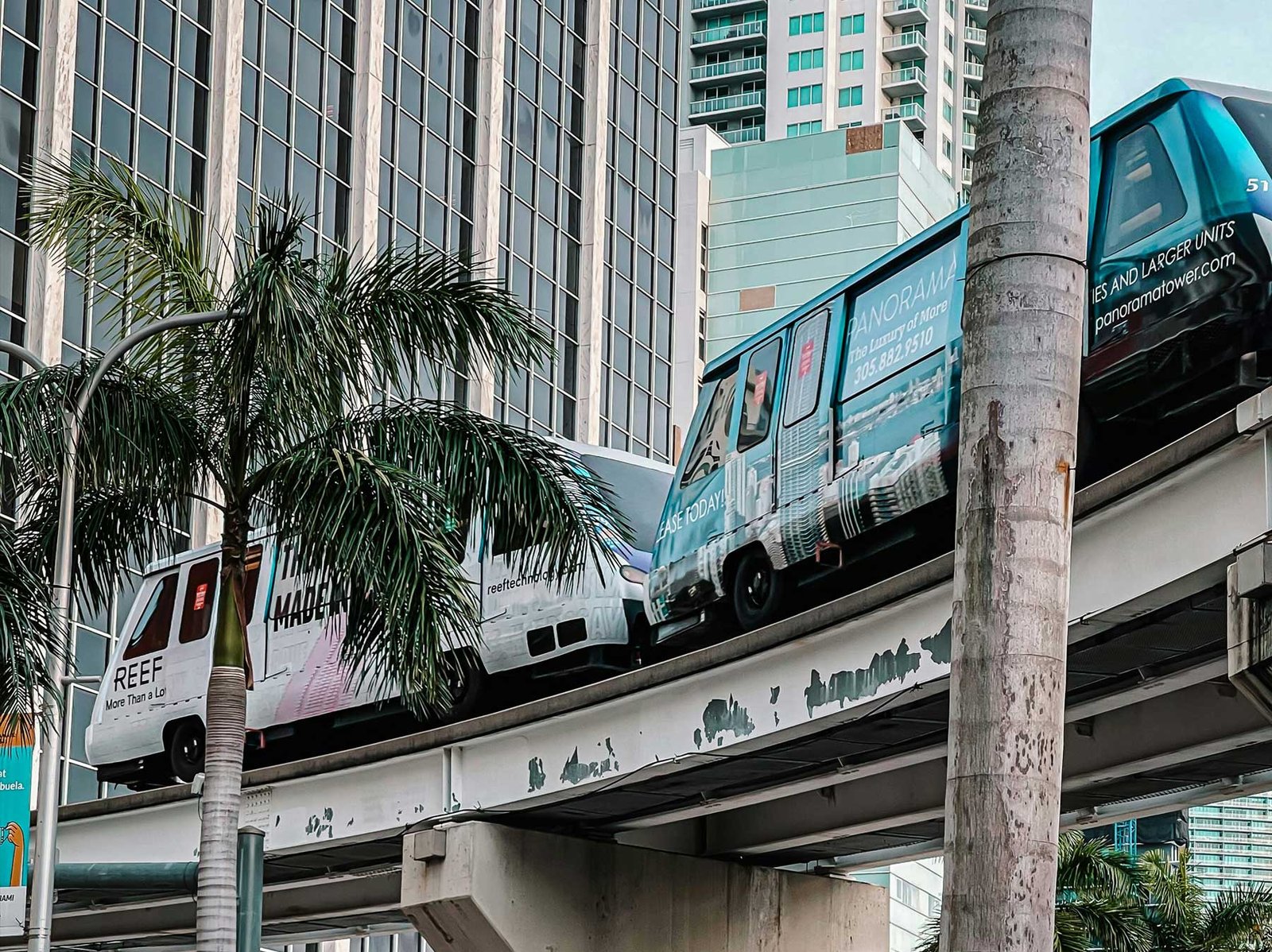 - Downtown Miami Metromover train passing between Downtown Miami towers