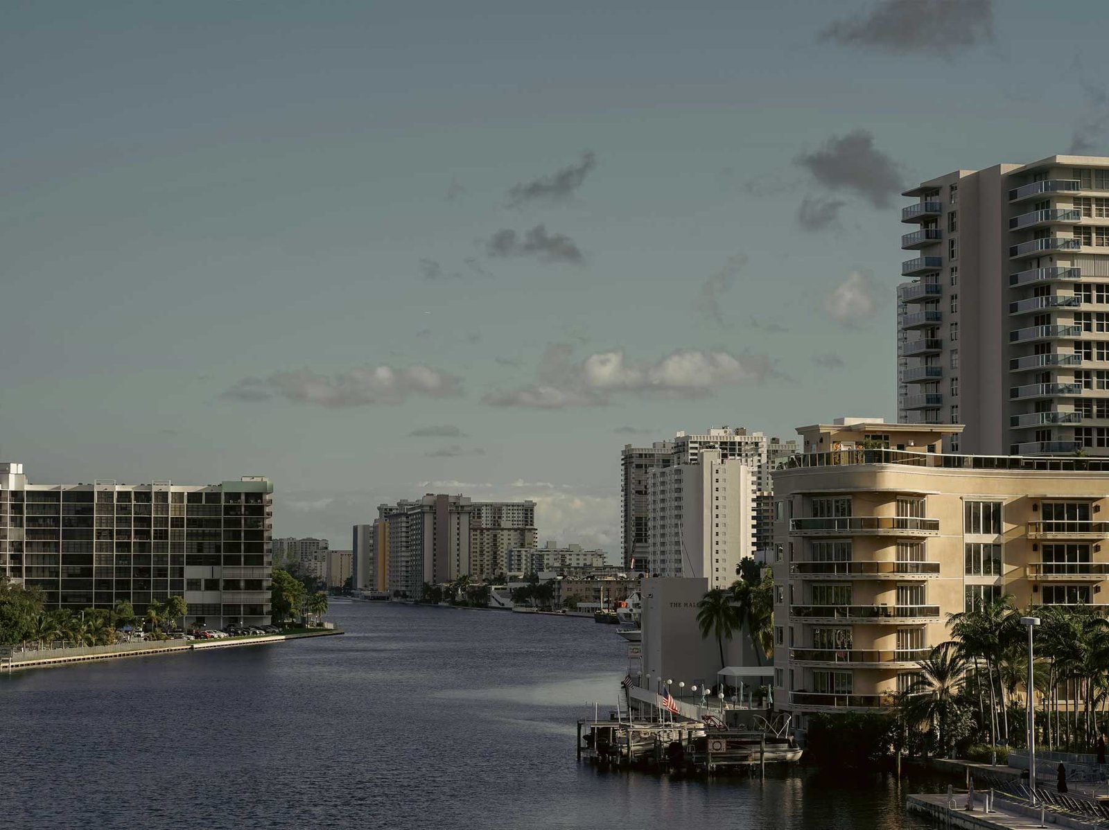 Hallandale Beach oceanfront &mdash; Beachwalk