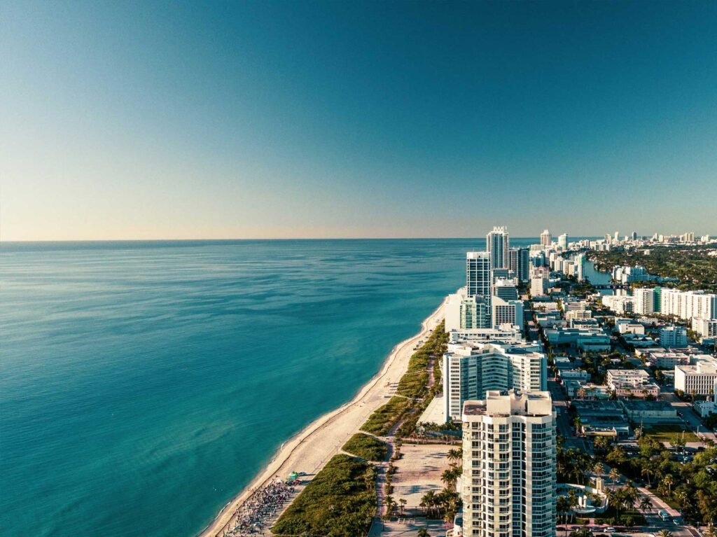 - Lil Wayne Sells Miami Beach Mansion For A Whooping $22 Million In the News