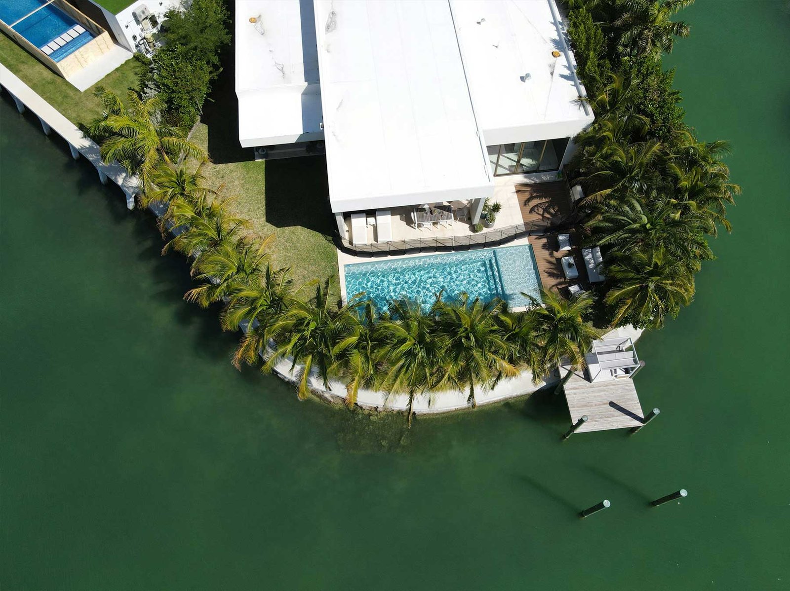 - Miami Waterfront Homes Biscayne Bay open-water frontage, Miami