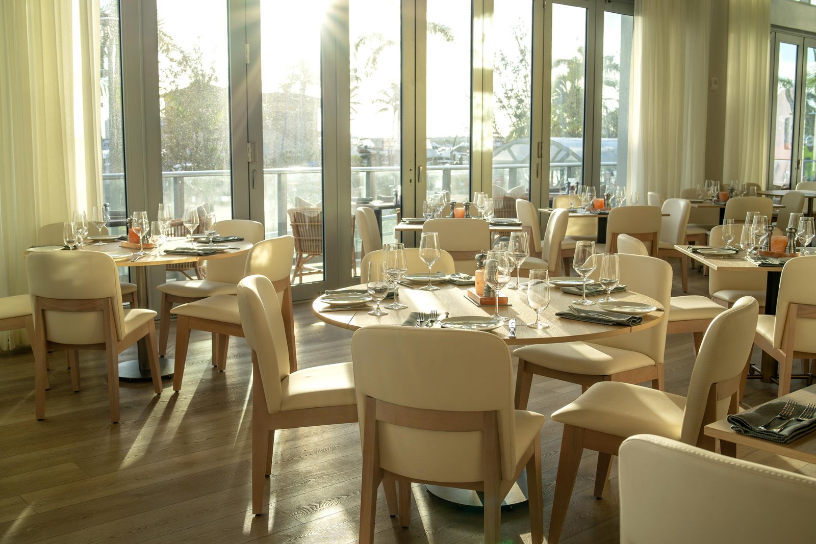 The Seahawk dining room at Nautilus 220