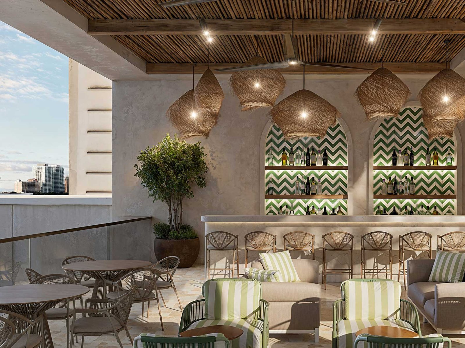 The residents&amp;#x27; cafe at Parkside Residences Brickell — developer rendering