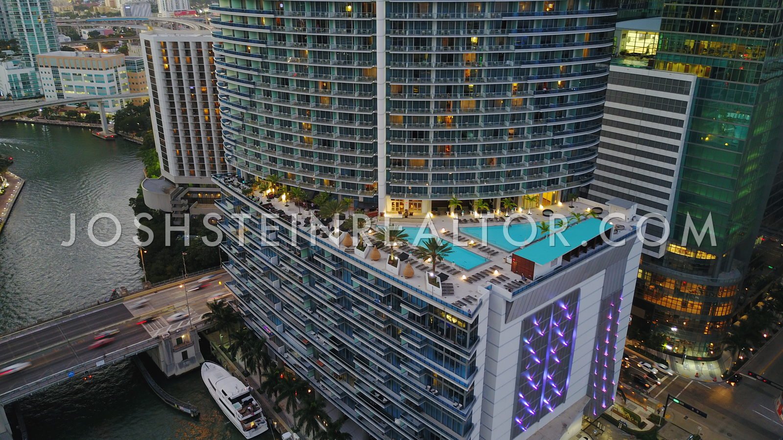 Aerial view of Epic in Brickell, Miami