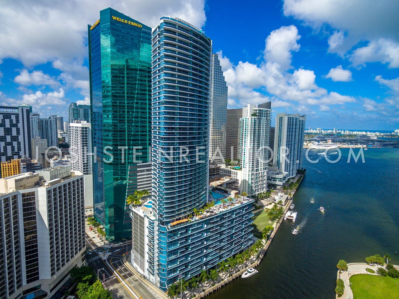 Aerial view of Epic Residences in Downtown Miami