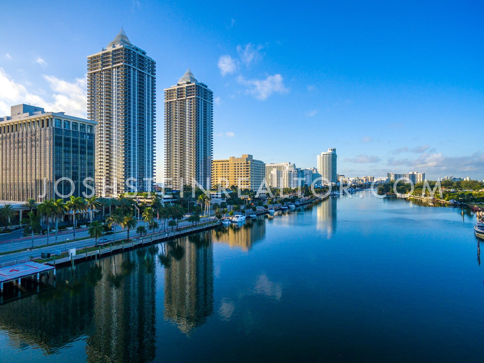 Aerial view of Blue &amp;amp;amp;amp;amp;amp;amp; Green Diamond in Miami Beach