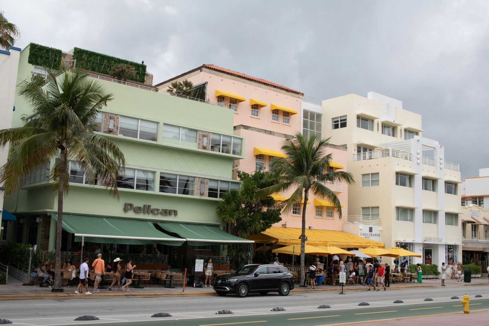 The Pelican and neighbouring Art Deco hotels along Ocean Drive, South Beach