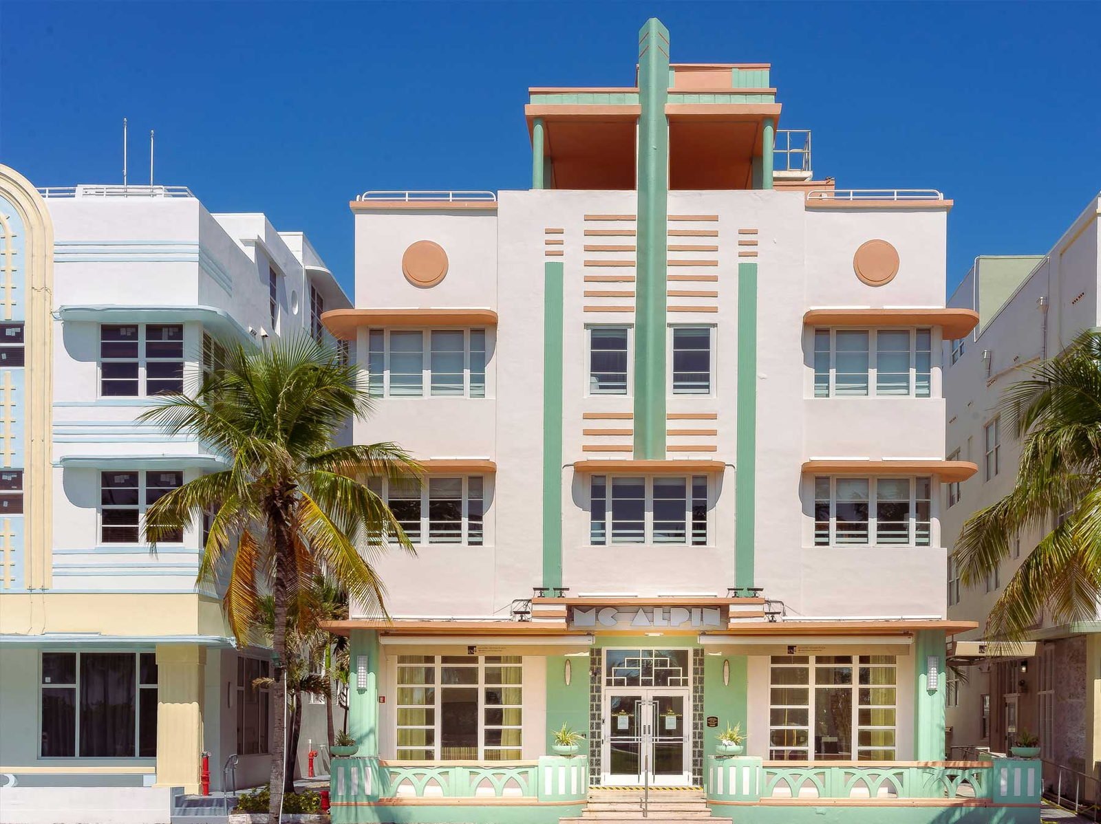 A pastel Art Deco facade in the Miami Beach Architectural District