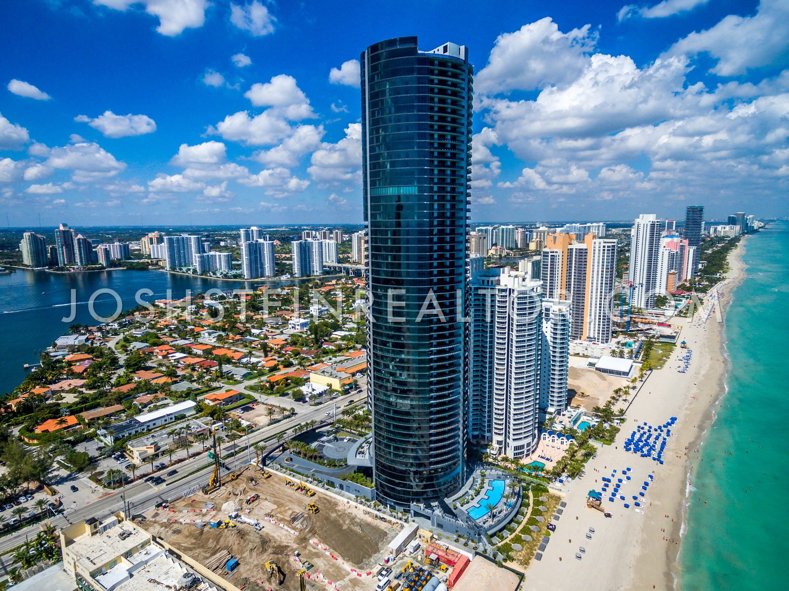 Aerial view of Sunny Isles Beach Luxury, Miami